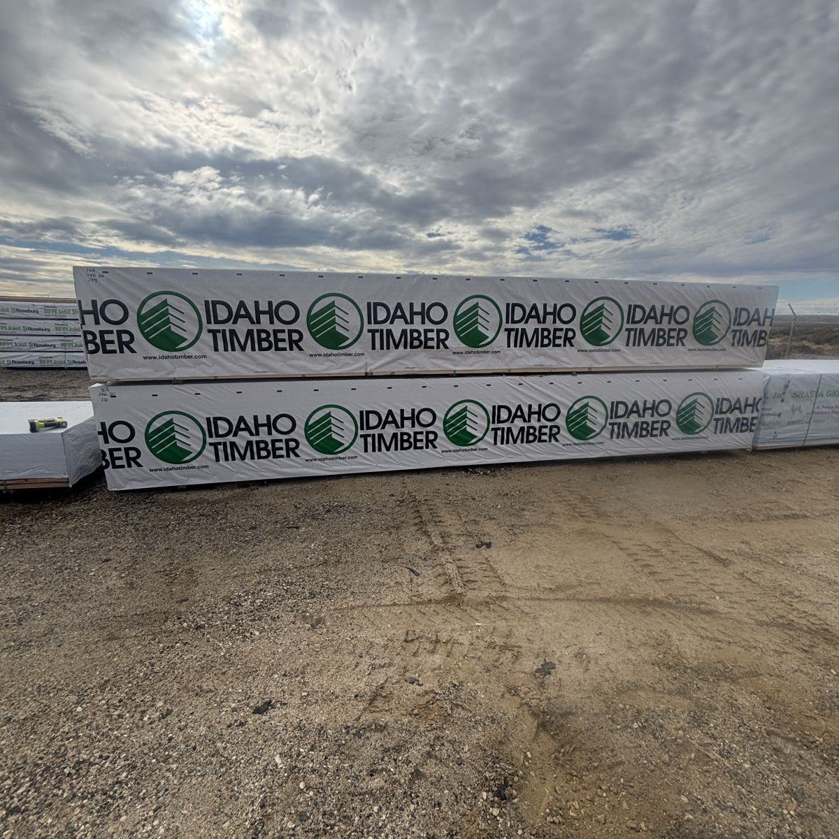 Stacked units of 2×6-20′ #2 kiln-dried Hem-Fir lumber at our Boise lumberyard